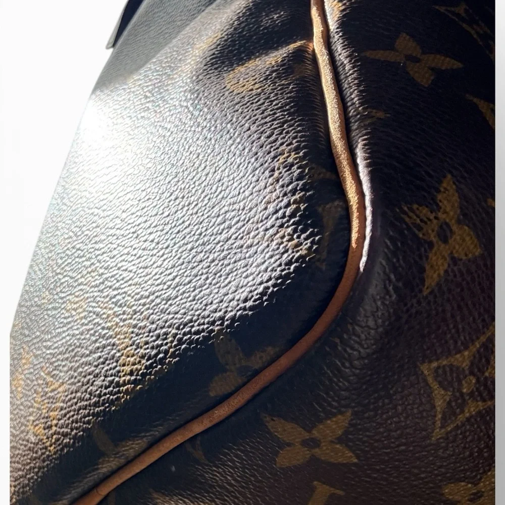 Louis Vuitton Limited Edition Speedy 30 Monogram V – 2015 - Picture 11 of 15